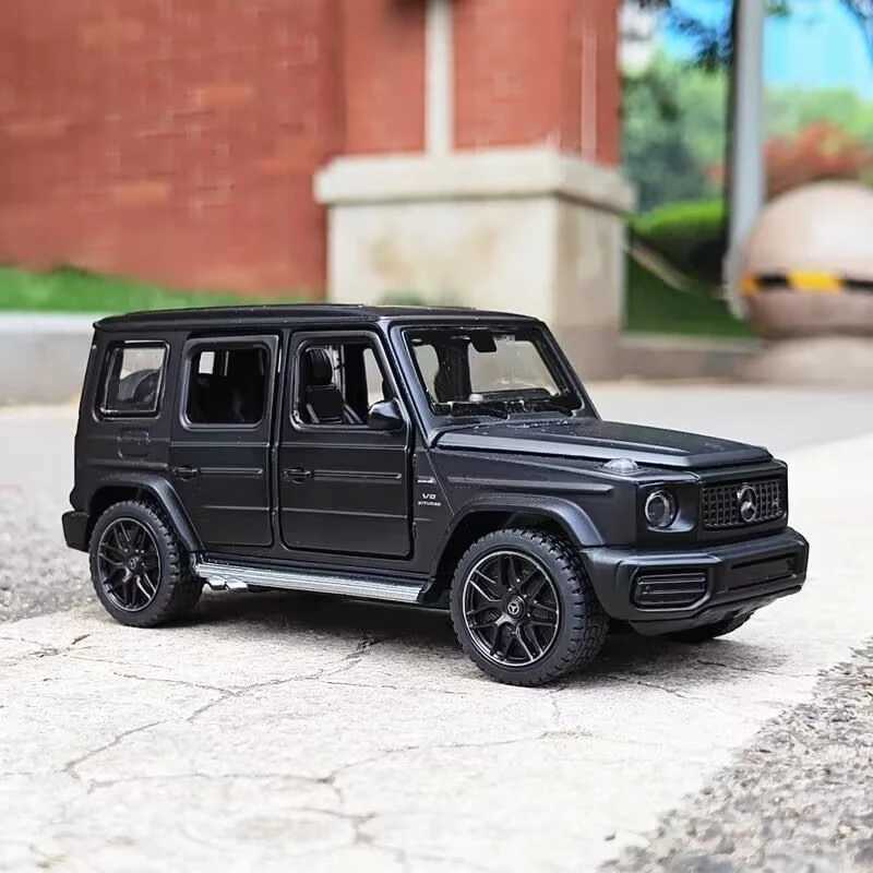 1 32 Benzs G63 alloy car model die-casting metal toy off-road car model simulation sound and light collection childrens gift M241025