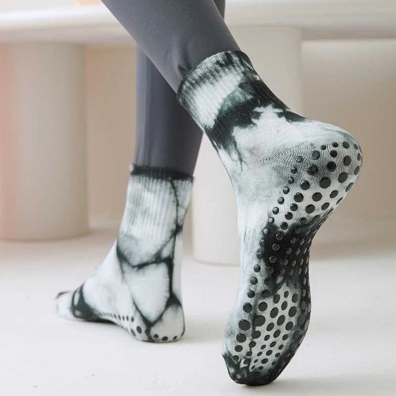 Cotton new mid calf professional yoga lace up dye socks breathable fitness anti slip Pilates socks gym fitness dance sports socks W241025
