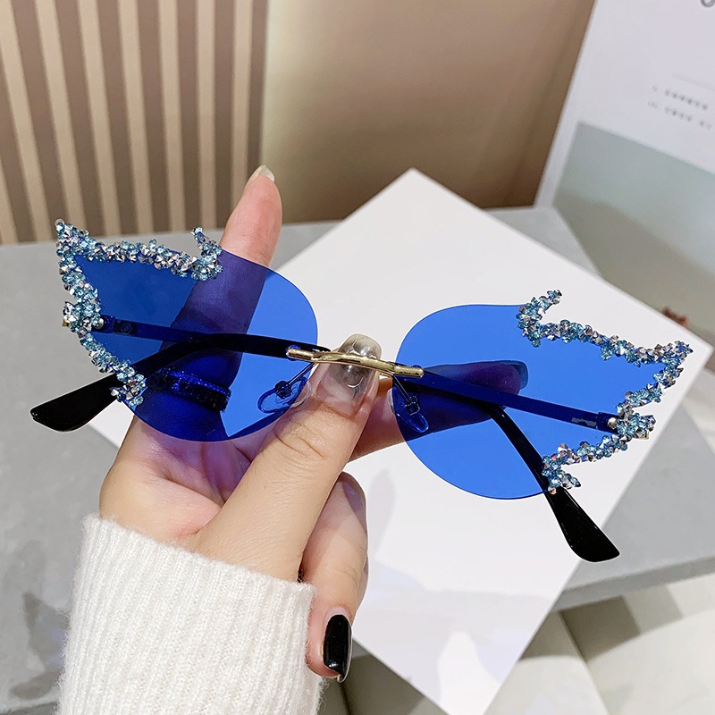 New Butterfly Shape Diamond-Rimless Sunglasses Women's Fashion Personality Halloween Sunglasses