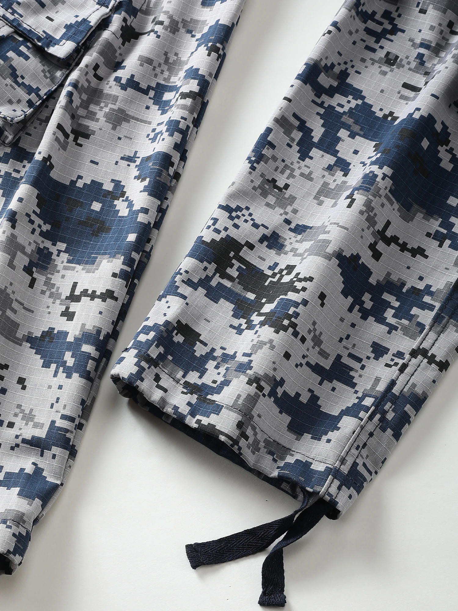 AKARMY Mens Cargo Pants Casual Camo Relaxed Fit Cotton Combat Camouflage Work with 8 Pockets Trousers Jogger 241021