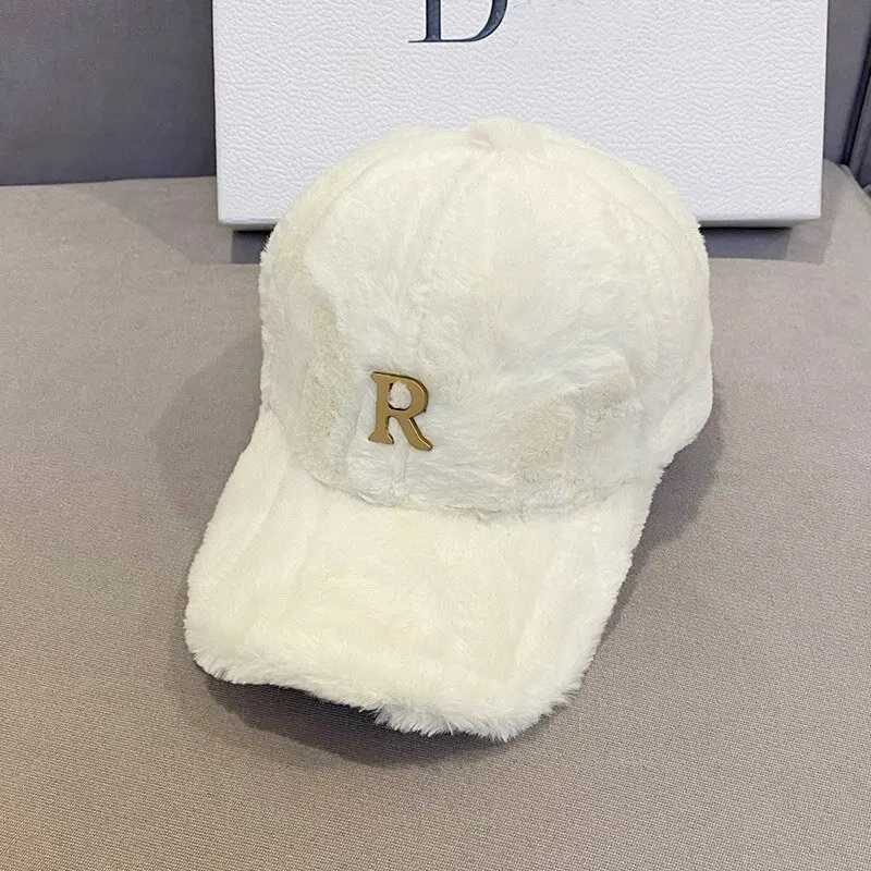 Plush winter warm baseball cap with adjustable buckle Gorros ladies letter truck cap outdoor windproof solid X241026