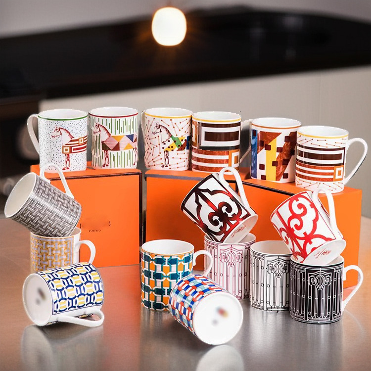 Designer cup European simple mug Milk cup breakfast cup Masek ceramic high-grade exquisite bone China cup gift box 757