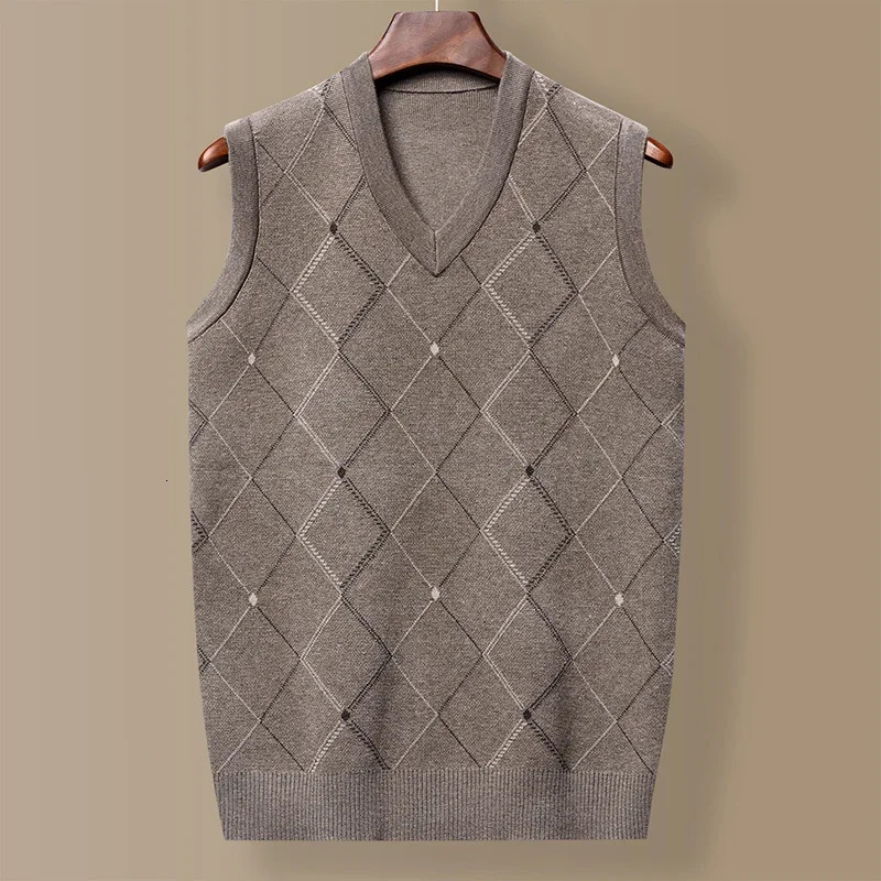 Mens Thickened Casual Sweater Tank Top Autumn and Winter Warm Vest r241025