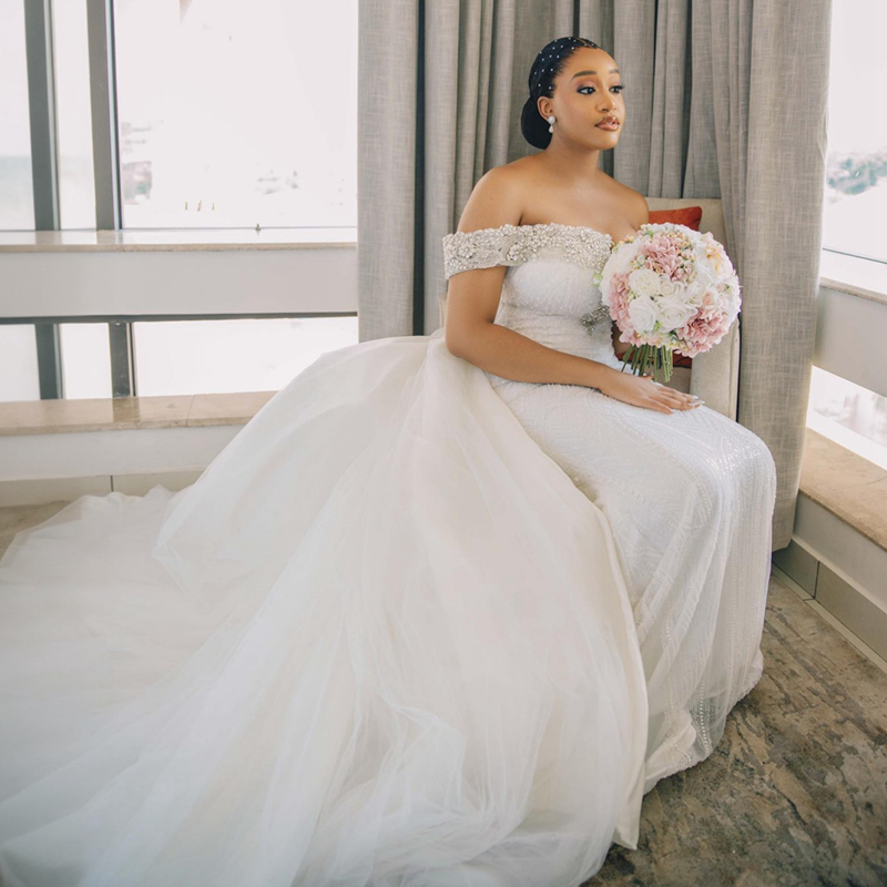 2024 Plus Size Mermaid Wedding Dress Bridal Gowns for Bride Off Shoulder Beaded Lace Detachable Beaded Lace Rhinestones Wedding Gowns For African Blac
