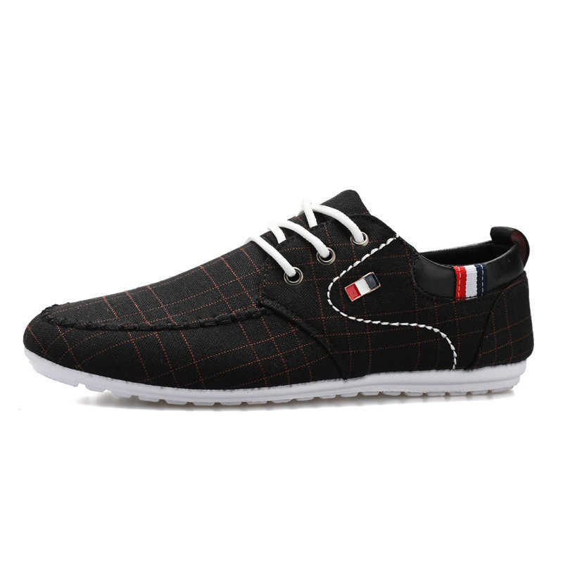 Men Dress Shoes Autumn New Canvas Shoes Mens Shoes Versatile Casual Doudou Shoes Mens Korean Fashion Soft Sole Breathable Mens Cloth Shoes 241009