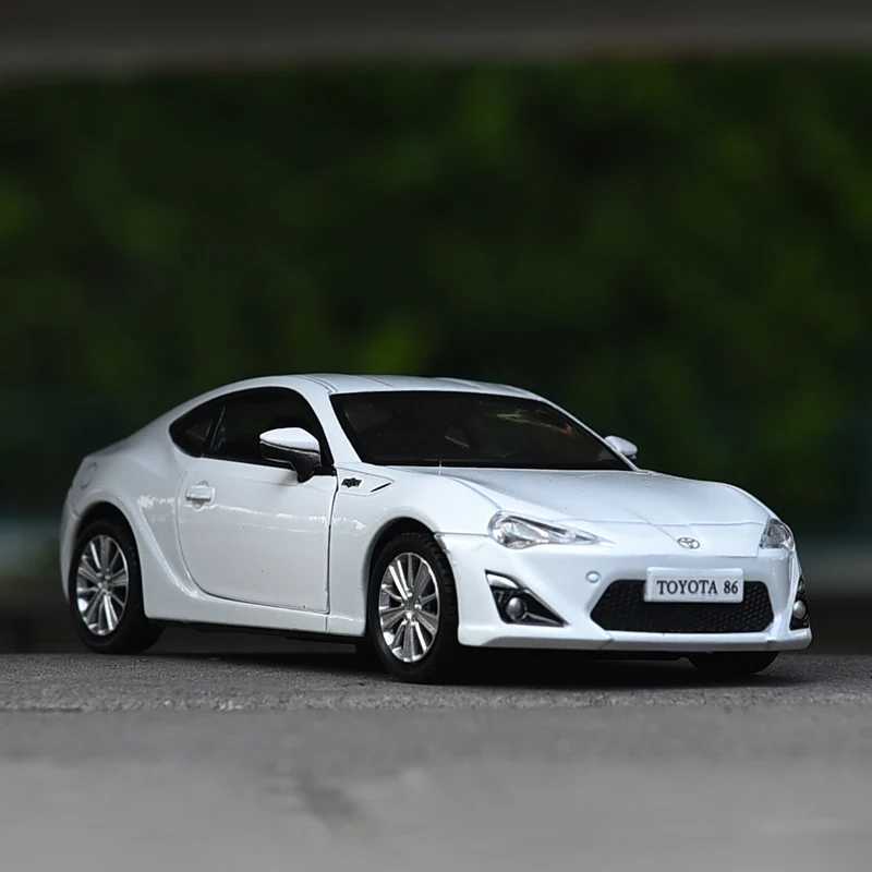 1/36 Toyota GT 86 alloy sports car model die-casting metal track racing car model simulation micro scale childrens toy gift M241025