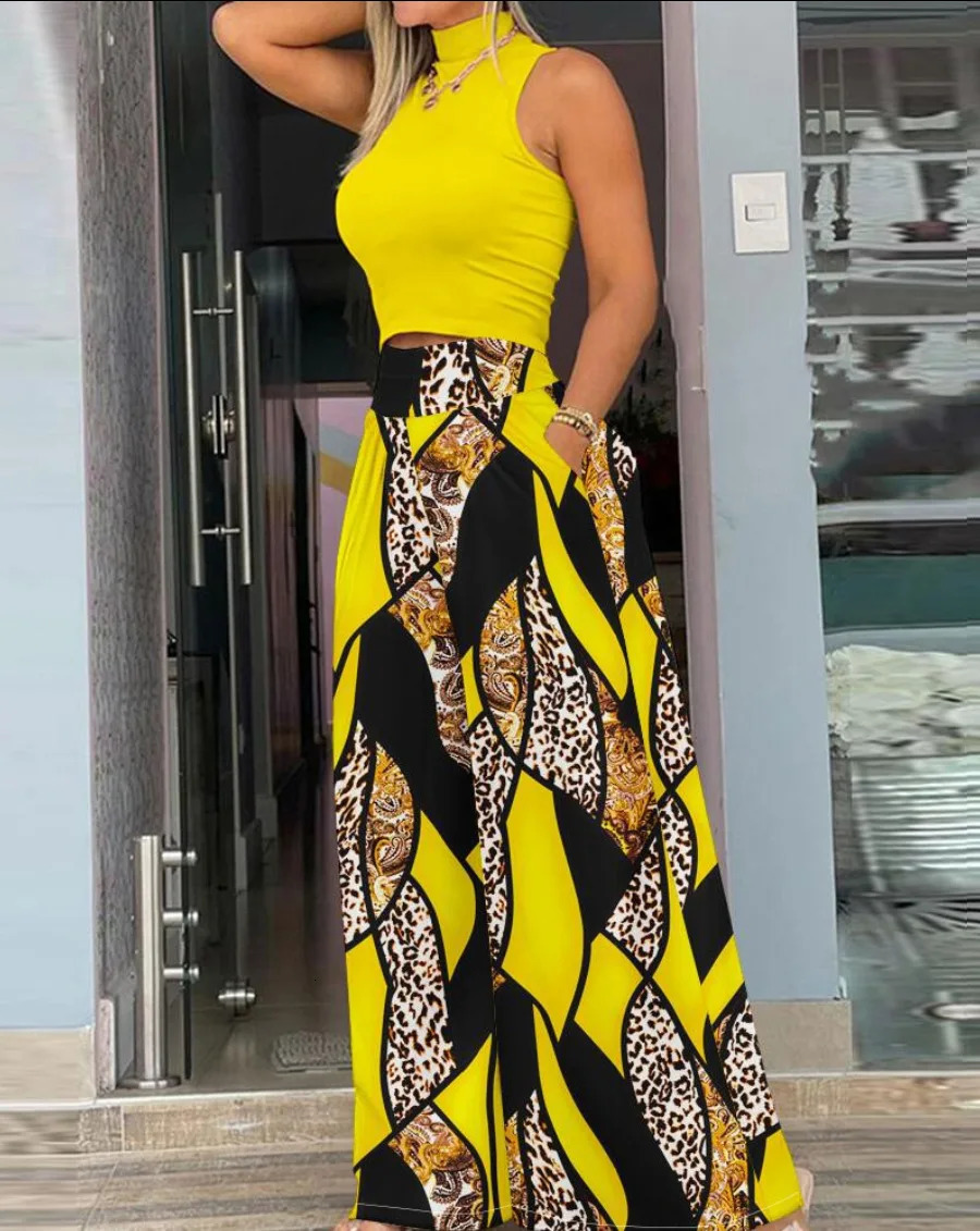 Plus size printed two-piece set for womens casual solid sleeveless vest wide leg pants two-piece set for fashion clothing 241025