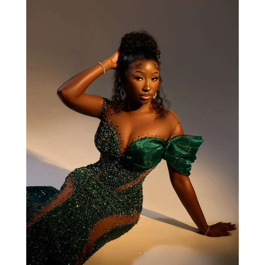 African Nigeria Plus Size Prom Black Women Illusion Sheer Neck Mermaid Short Sleeves Sequined Lace Evening Dresses Formal Dress For Birthday Girls 092