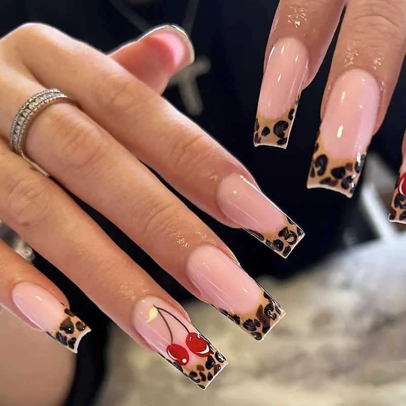 24 pieces of pink French style fake nails with 3D bow design short square pressed nails sweet Korean fashion fake nails W250410