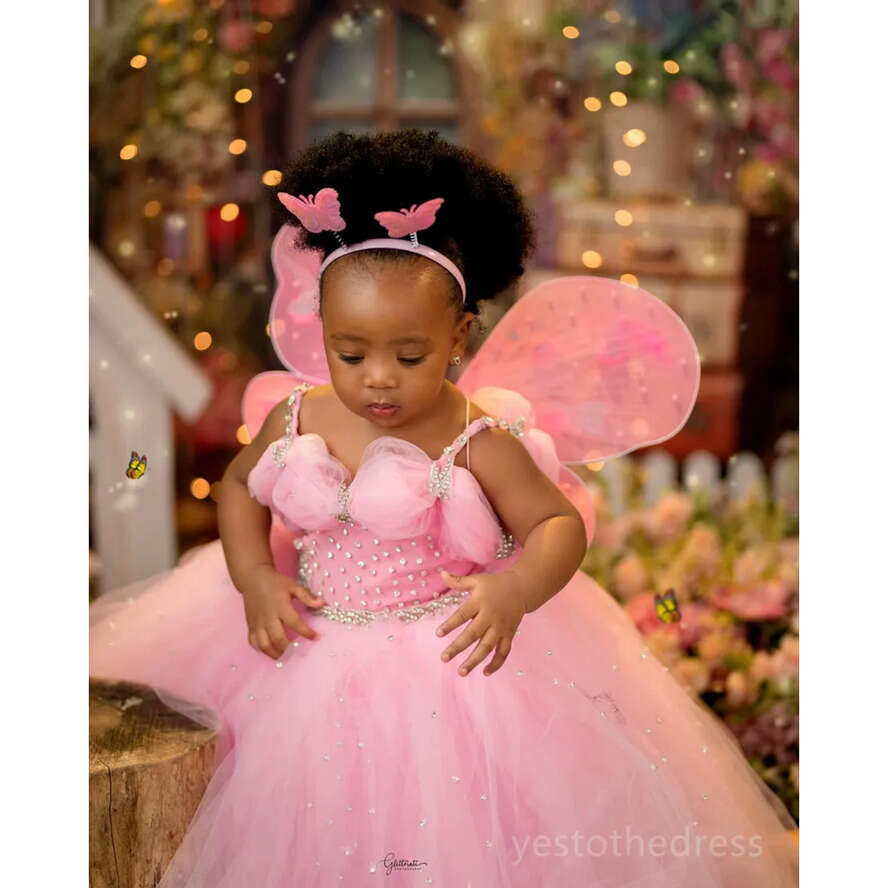 Girls 2024 Pink Wer Communion Gowns Spaghetti Straps Rhies Princess Queen Birthday Party Dress For Cute Little Girl F126