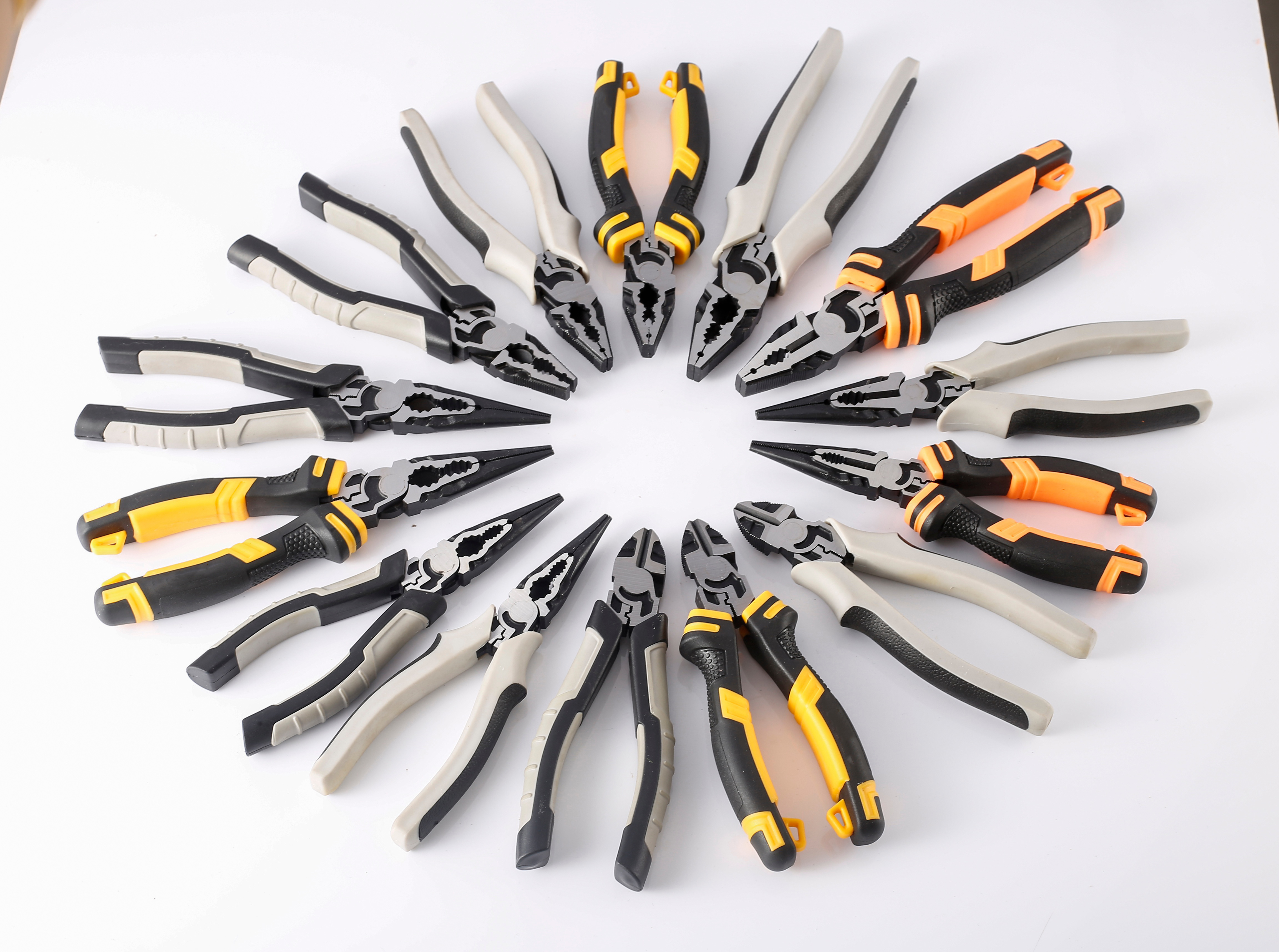 Versatile Eccentric Embossing Pliers Precision Tool for Effortless Crafting Projects