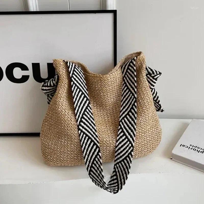 2025 NEW Totes Solid Color Grass Woven Hasp Large Capacity Crossbody Bags High Quality Simple Shoulder Commuting Women's Handbags zhanyishengli