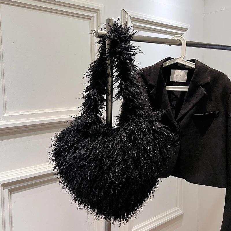 Drawstring Heart Shaped Faux Fur Shoulder Bag Fluffy Plush Women Handbags Cute Love Underarm Purse For 2024 Winter Shopper Tote