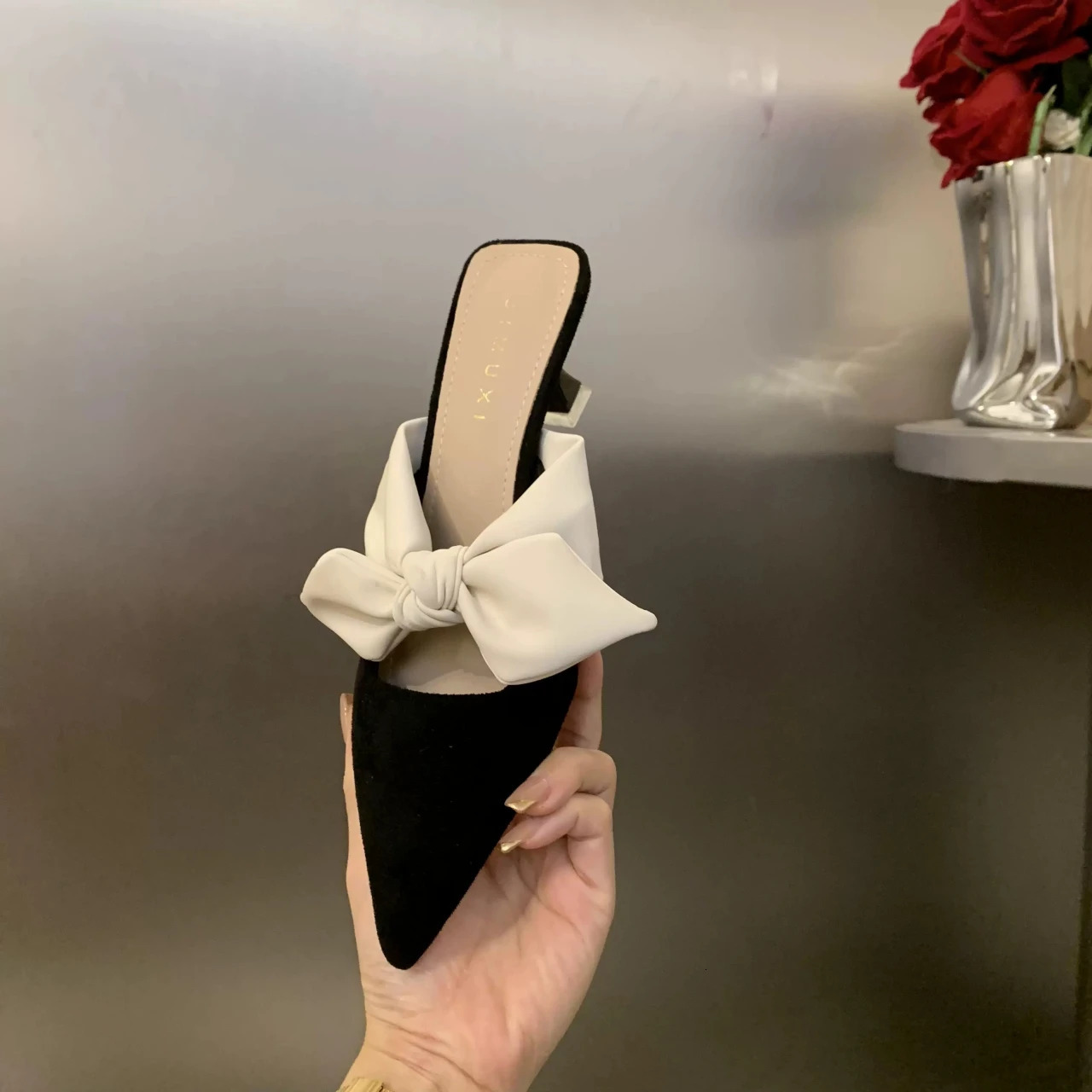 2024 Summer Womens Pointed Toe High Heels Sandals Bow Fashion Flower Womens Shoes Straps Womens Slippers 241024