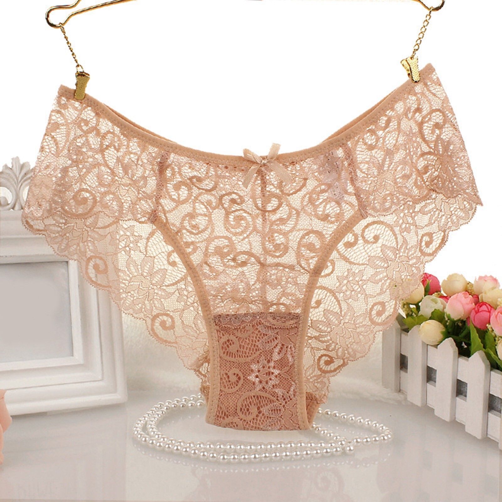 2025 Women Lace Cutout Hollow trend Waist Sexy Butt Lift Panties Padded gerie For Ladies Ropa De Mujer Lenceria