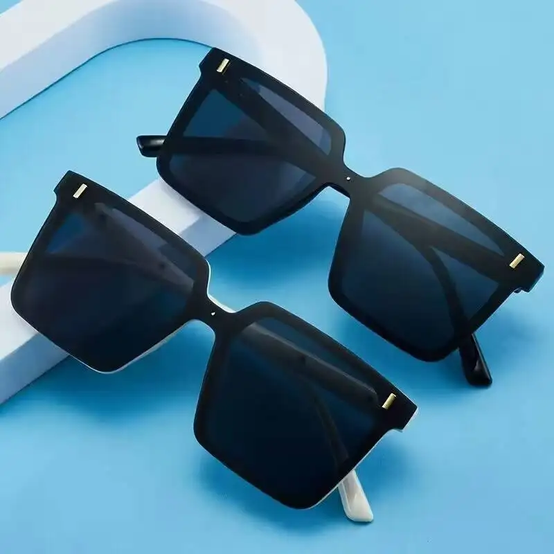 Wholesale Men's Women's Sunscreen Sunglasses Uv400 Square Large Frame Sunglasses