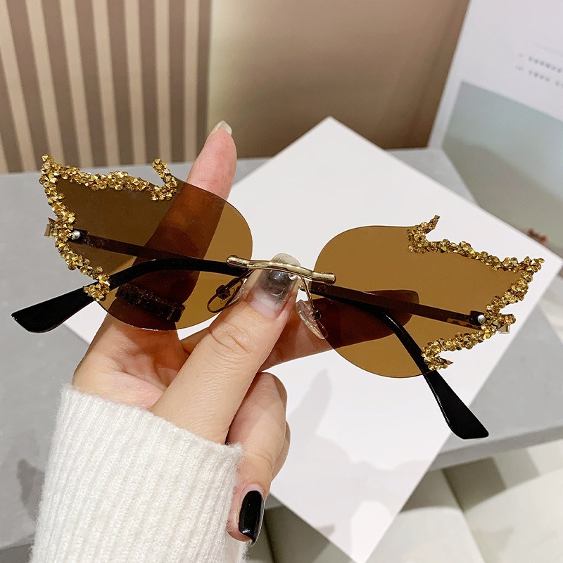 New Butterfly Shape Diamond-Rimless Sunglasses Women's Fashion Personality Halloween Sunglasses