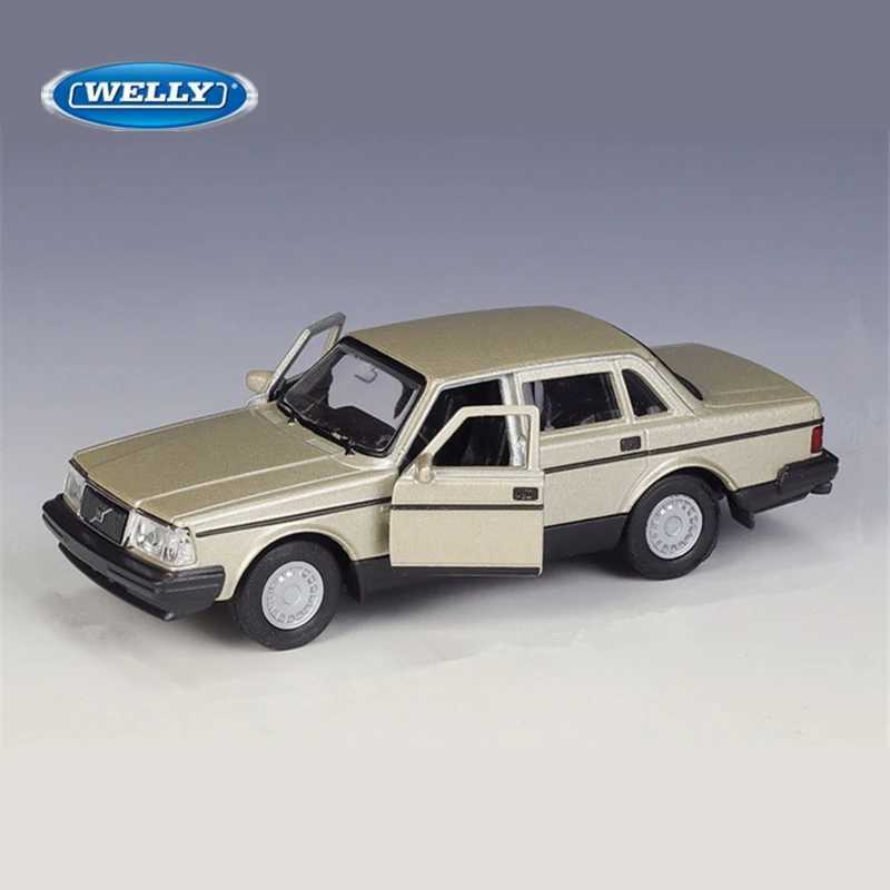 High Quality WELLY 1 36 Volvo 240 GL Alloy Classic Car Model Simulation Die Casting Metal Toy Retro Car Model Series Childrens Gift T241025