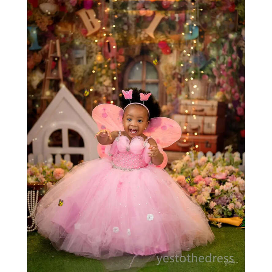 Girls 2024 Pink Wer Communion Gowns Spaghetti Straps Rhies Princess Queen Birthday Party Dress For Cute Little Girl F126