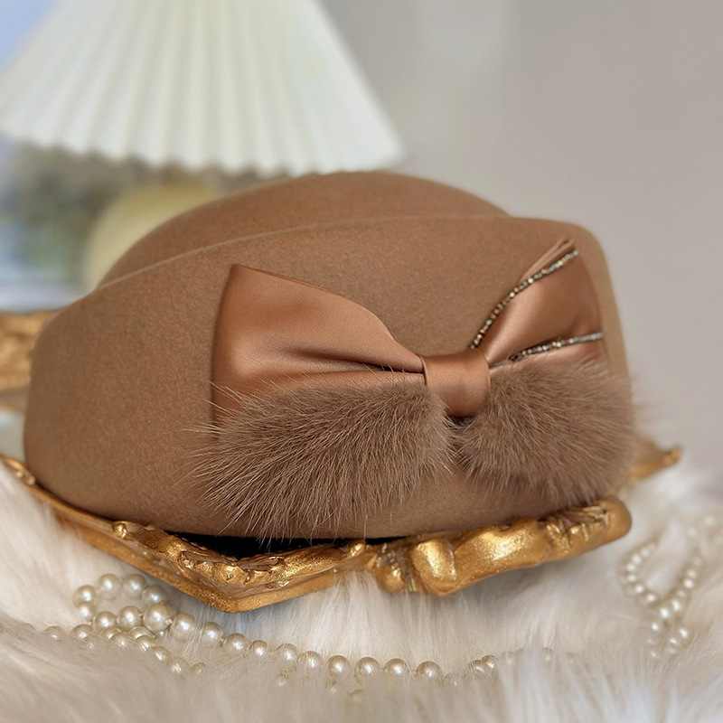 Concave beret, children's autumn and winter top mink fur bow, felt hat, flight attendant hat