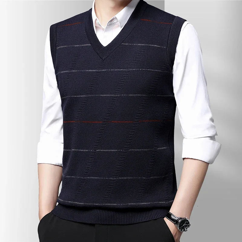 Mens Thickened Casual Sweater Tank Top Autumn and Winter Warm Vest w241025