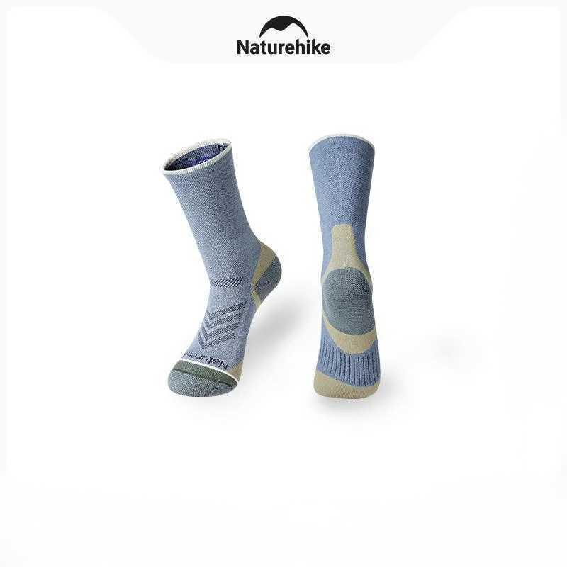 Naturehike Antibacterial Merino Wool Socks for Outdoor Hiking and Mountain Sports Socks for Cycling Medium length Socks W241025