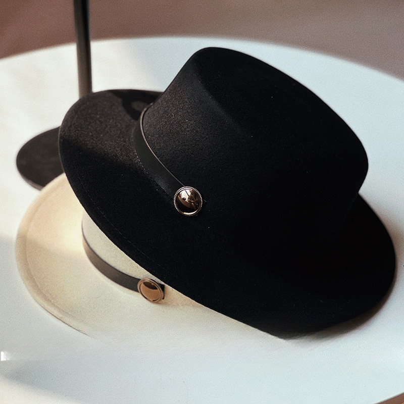 Flat top with elegant temperament, high-end autumn winter warmth, versatile felt hat for men and women