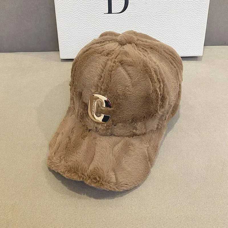 Plush winter warm baseball cap with adjustable buckle Gorros ladies letter truck cap outdoor windproof solid X241026