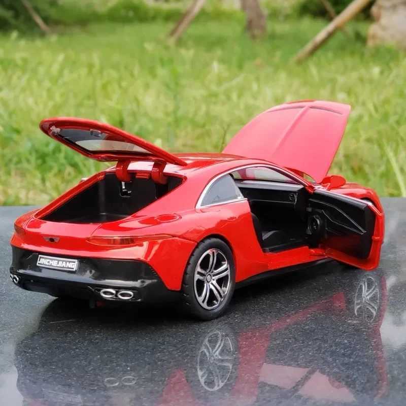 High Quality 1 32 Die Casting New Bentley Mulliner Alloy Model Metal Vehicle Simulation Sound Light Luxury Car Boy Gift Toy Series T241025