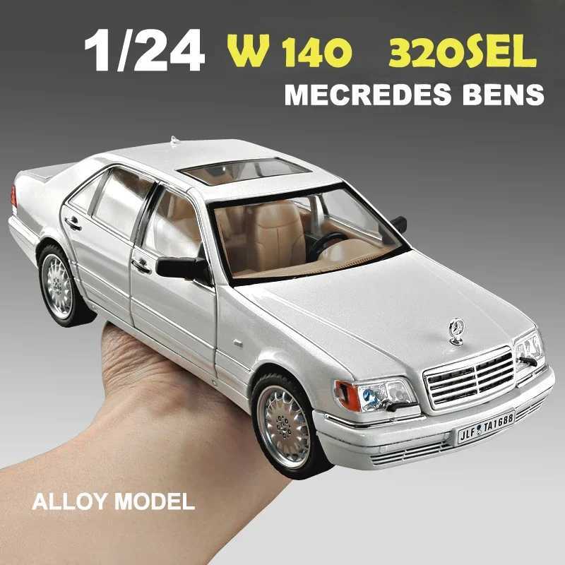 High Quality Die cast 1/24 Scale Mercedes Benz W140 320SEL Retro Car Model Set with LED Display Box Mini Audio Set Home Decoration T241025