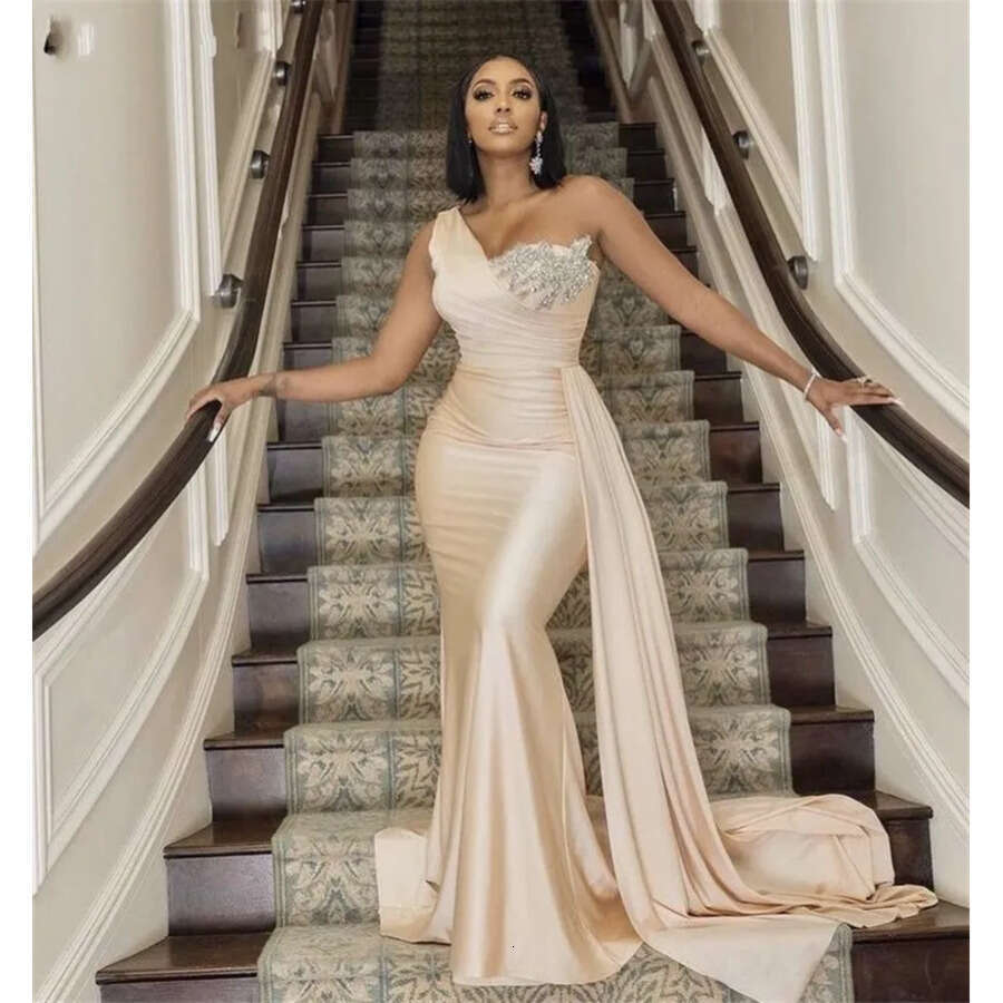 Dresses Champagne Bridesmaid One Shoulder Mermaid For Weddings Plus Size Long Crystal Beads Formal Maid Of Honor Gowns Wedding Guest Wear Mal 0629