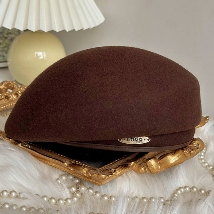 New high-end high-class heavy irregular partial beret simple flight attendant woolen hat