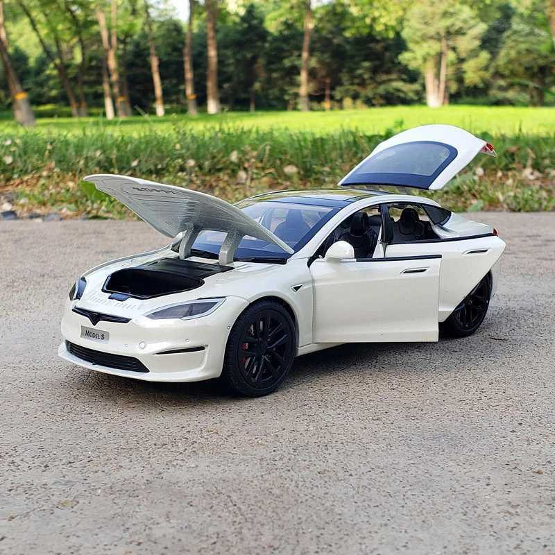 1 24 Tesla S-type alloy car model die-casting metal toy car model simulation collection sound lamp childrens toy gift C270 M241025