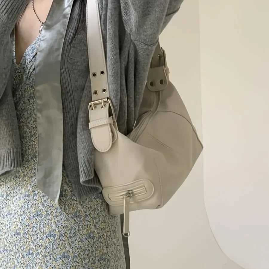 Y2K Fashion Shoder Bag suitable for fashionable motorcycle handbags minimalist Shoder wallet suitable for street girls Y250318