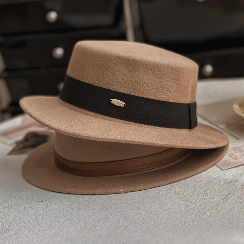 Flat new high-end wide brimmed style minimalist top hat, felt hat