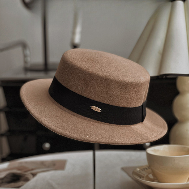 Flat new high-end wide brimmed style minimalist top hat, felt hat