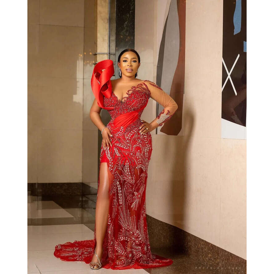 Plus Arabic Size Aso Ebi Red Mermaid Urious Prom Dresses Sheer Neck Evening Formal Party Second Reception Birthday Engagement Gowns Dress ZJ