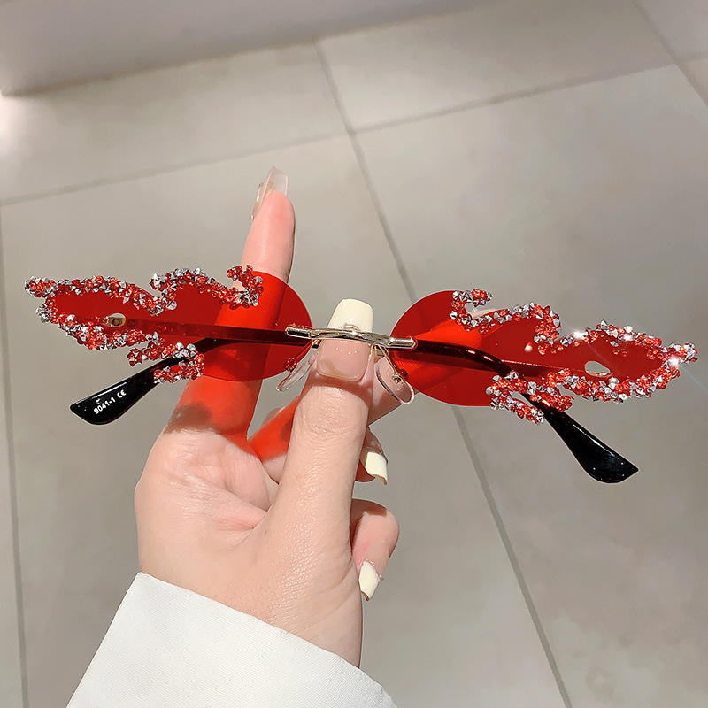 New Flame-Shaped Diamond Rimless Sunglasses Halloween Sunglasses Women's Senior Sense Sunglasses