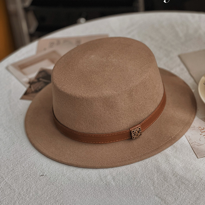 Flat new high-end wide brimmed style minimalist top hat, felt hat