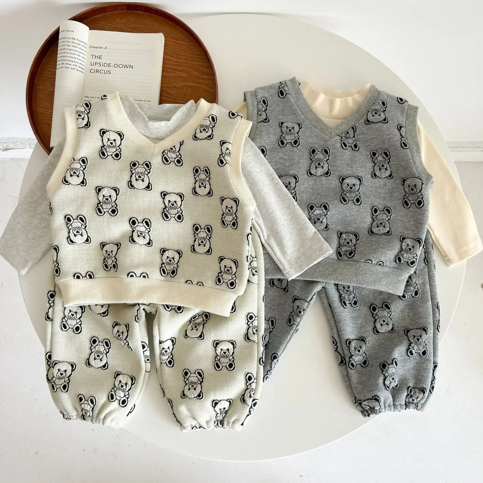 3375C Stock Clearance Baby Clothing Set Autumn Cartoon Bear Boys Two Piece Clothes Sleeveless Pullover Vest Pants 241025