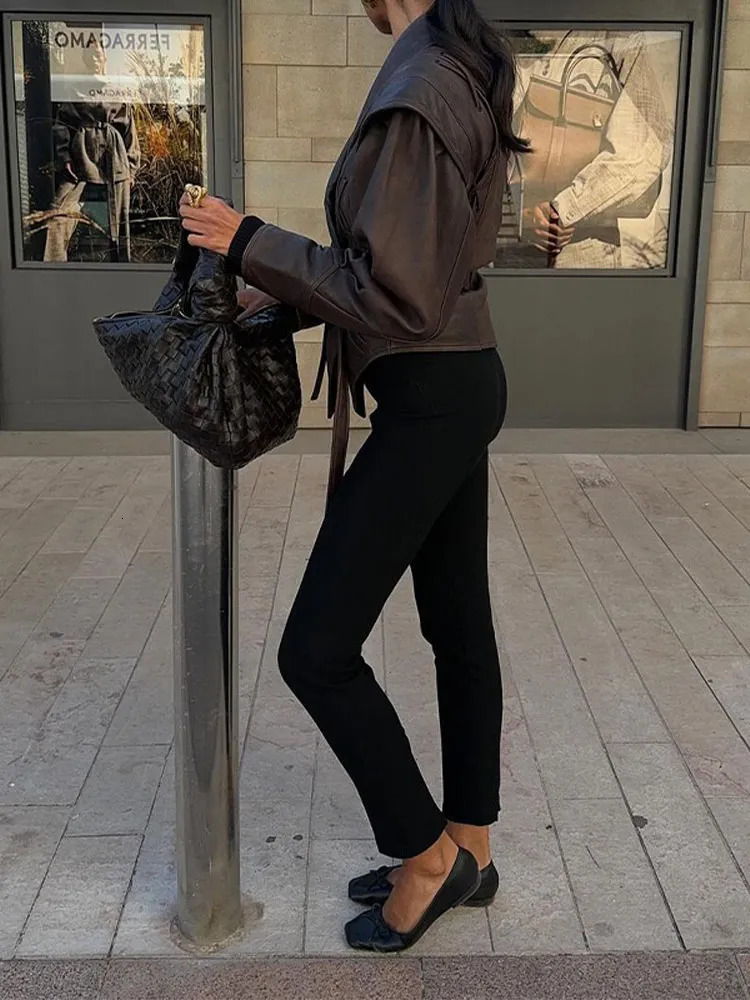 Fashion Leather Woman Short Jacket With Belt Turn Down Collar Long Sleeve Motorcycle Coat Ladies Winter Warm Street Outerwear 241018
