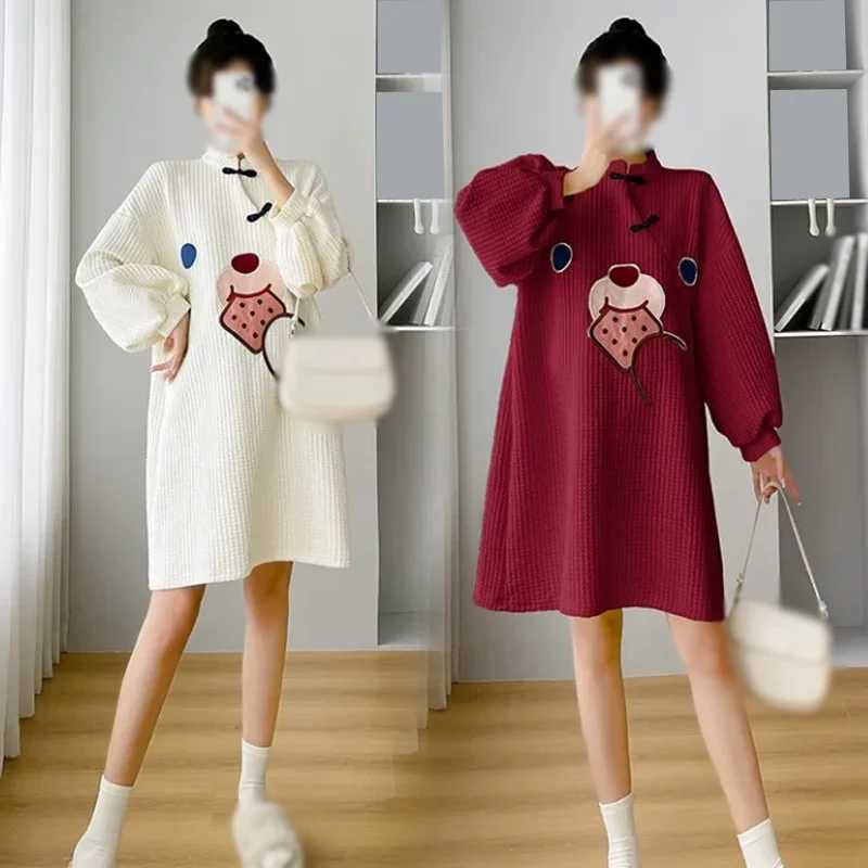 Loose fitting dresses for pregnant women in spring and autumn W241026