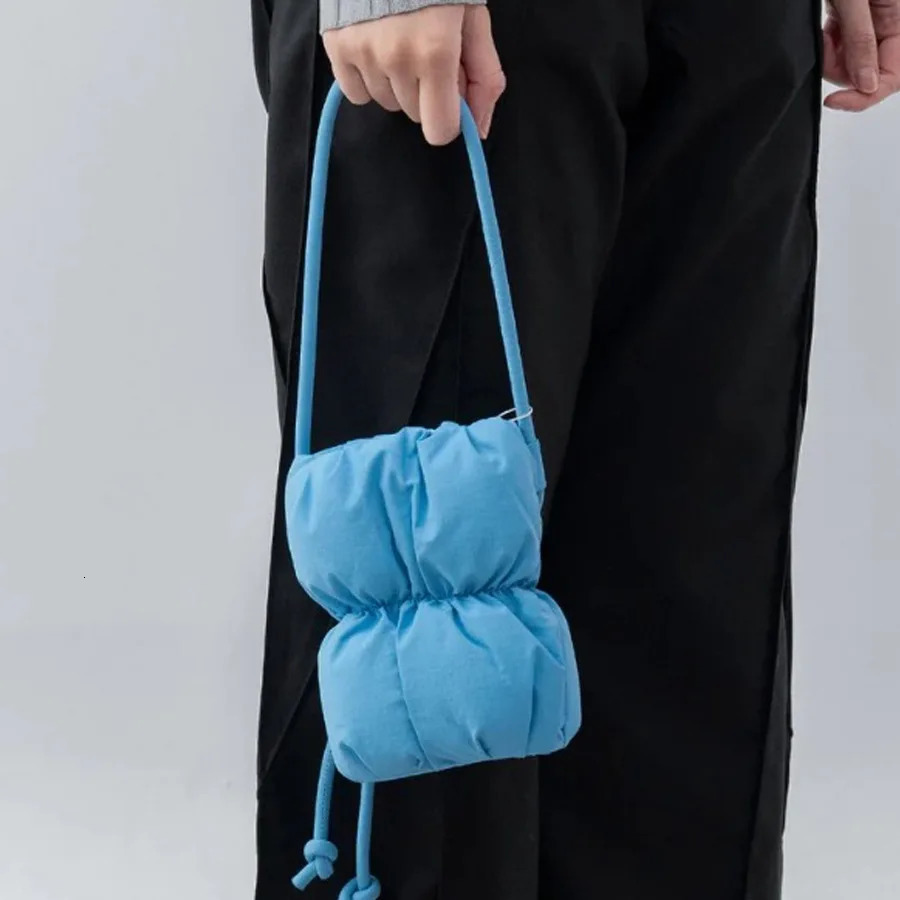 Fashionable Ruched Small Inflatable Bucket Bag Pad Womens Shoulder Bag Casual Nylon Cross Bag Cute Small Phone Wallet 241025