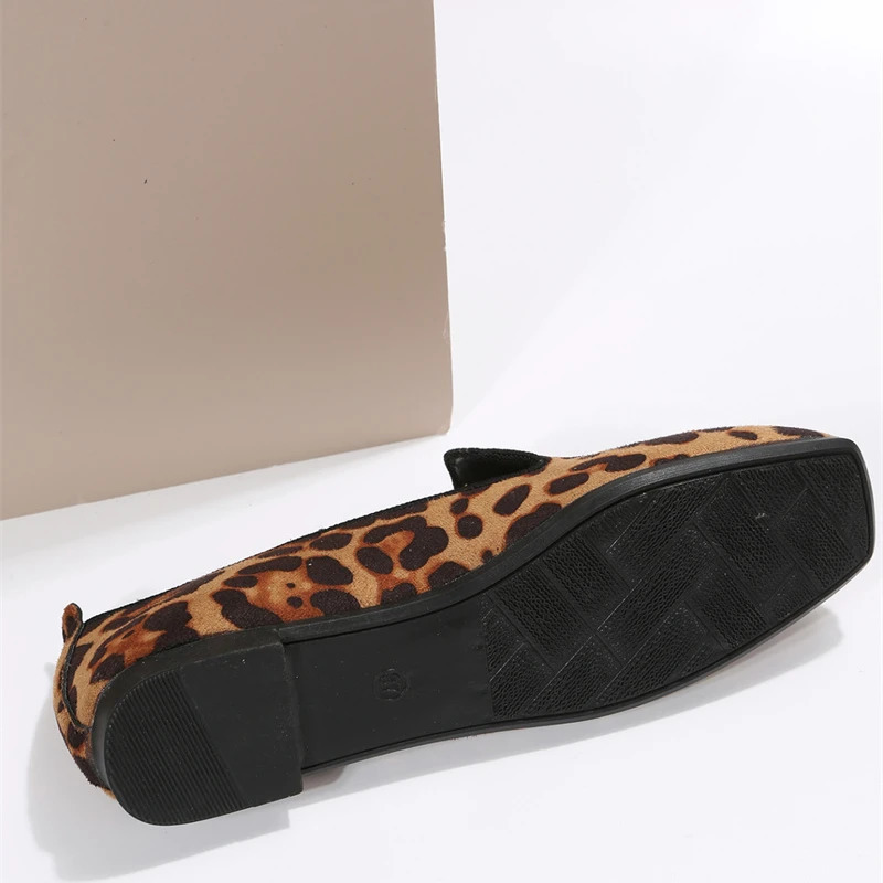 Spring and summer fashionable comfortable and elegant casual leopard print wear-resistant single shoes 241024