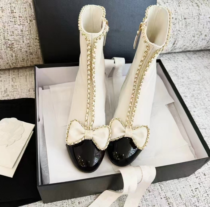 Designer Women Short boots new Chain bow thick heel Girl shoes autumn winter Knight boots casual Black white leather Ladies Women's Chelsea ankle boots