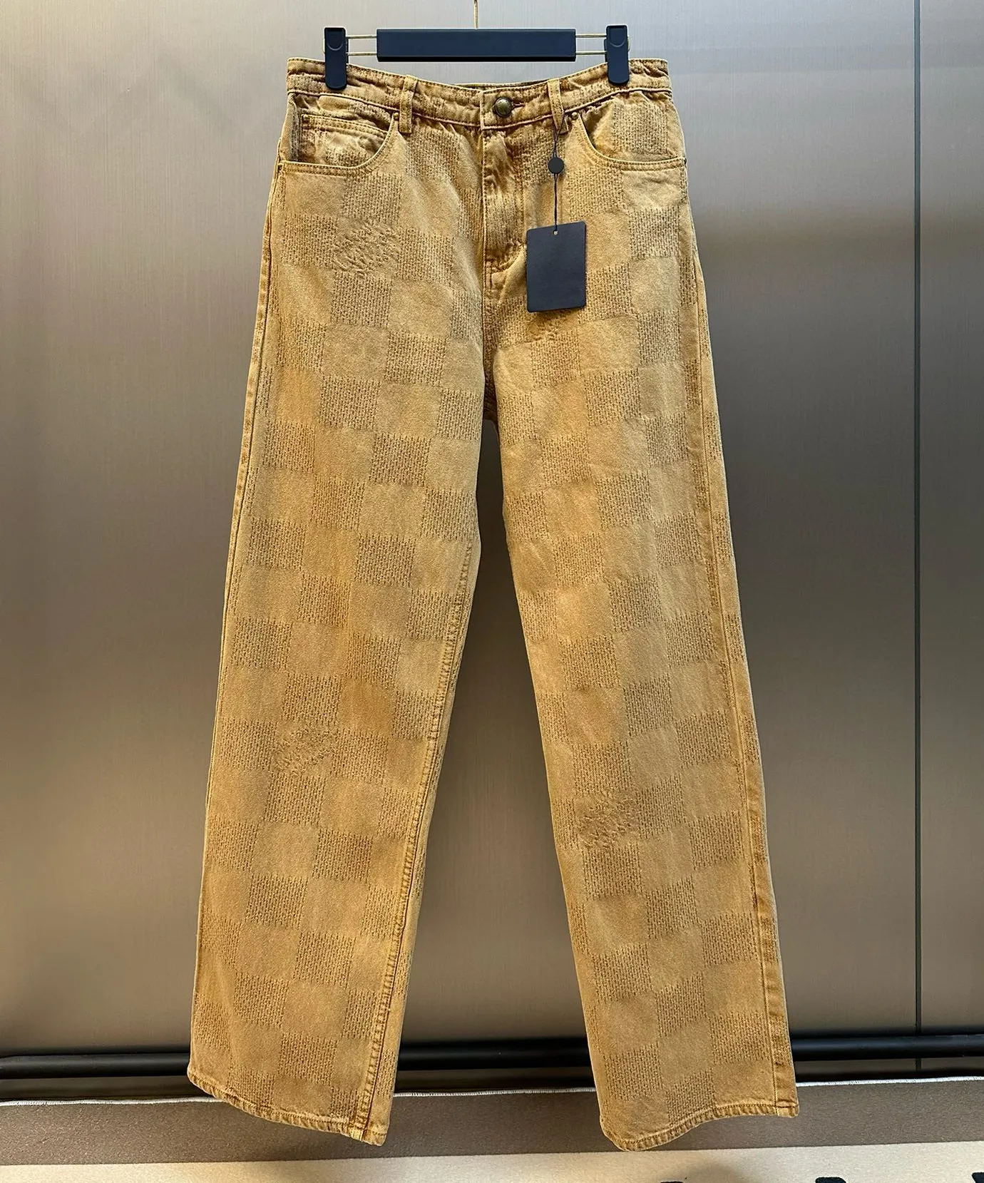 Designer Sports Cas… - image