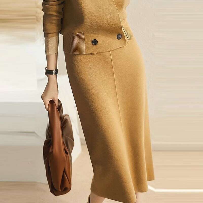 Exquisite Commuter Knitted 2023 Autumn/Winter Advanced Fabric Fashion Temperament Slim Fit Top Matching Set