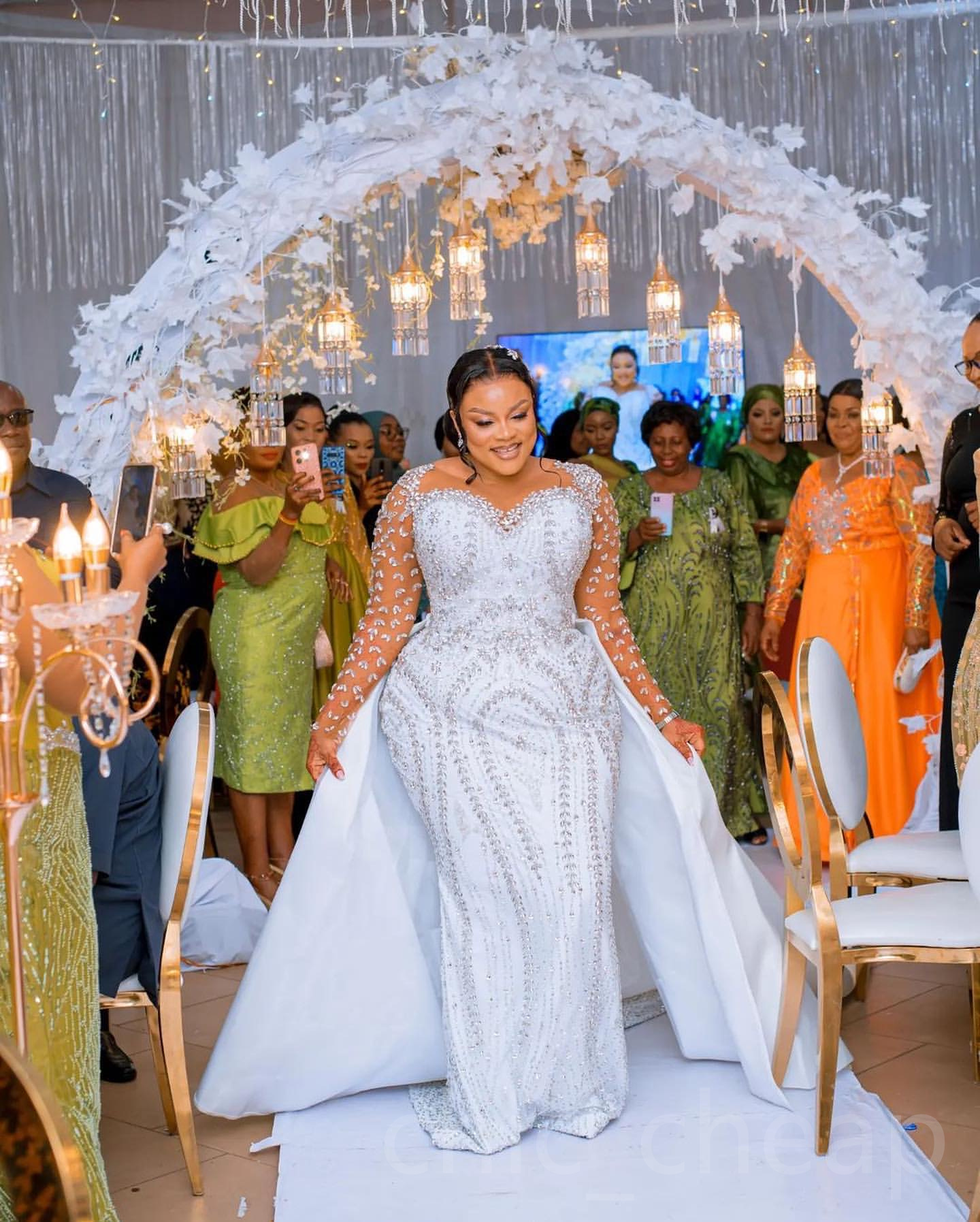 2024 Arabic Aso Ebi Plus Size White Mermaid Wedding Dresses Rhinestones Full Sleeves Sequined Lace Detachable Train Bridal Gowns Dress ZJ045