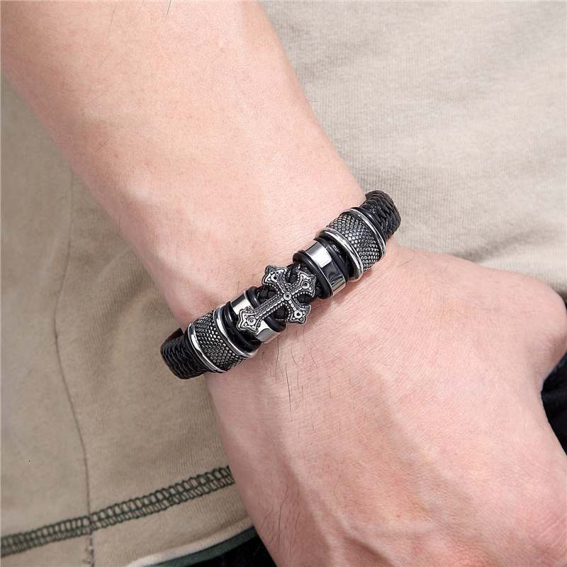 handmade PU woven cross men's leather bracelet trend