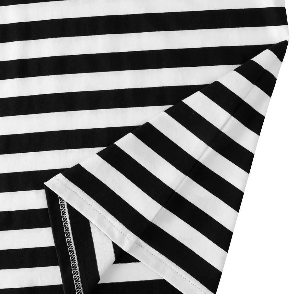 Black and white striped mens pure cotton short sleeved casual basic T-shirt summer fashion Japanese clothing W241026